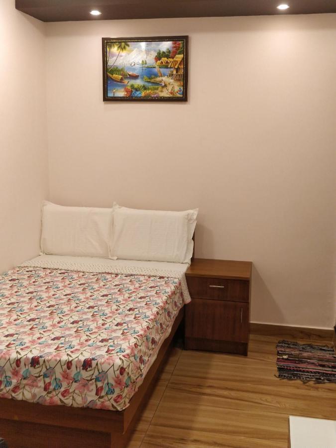 Majestic Inn Thiruvananthapuram Екстер'єр фото