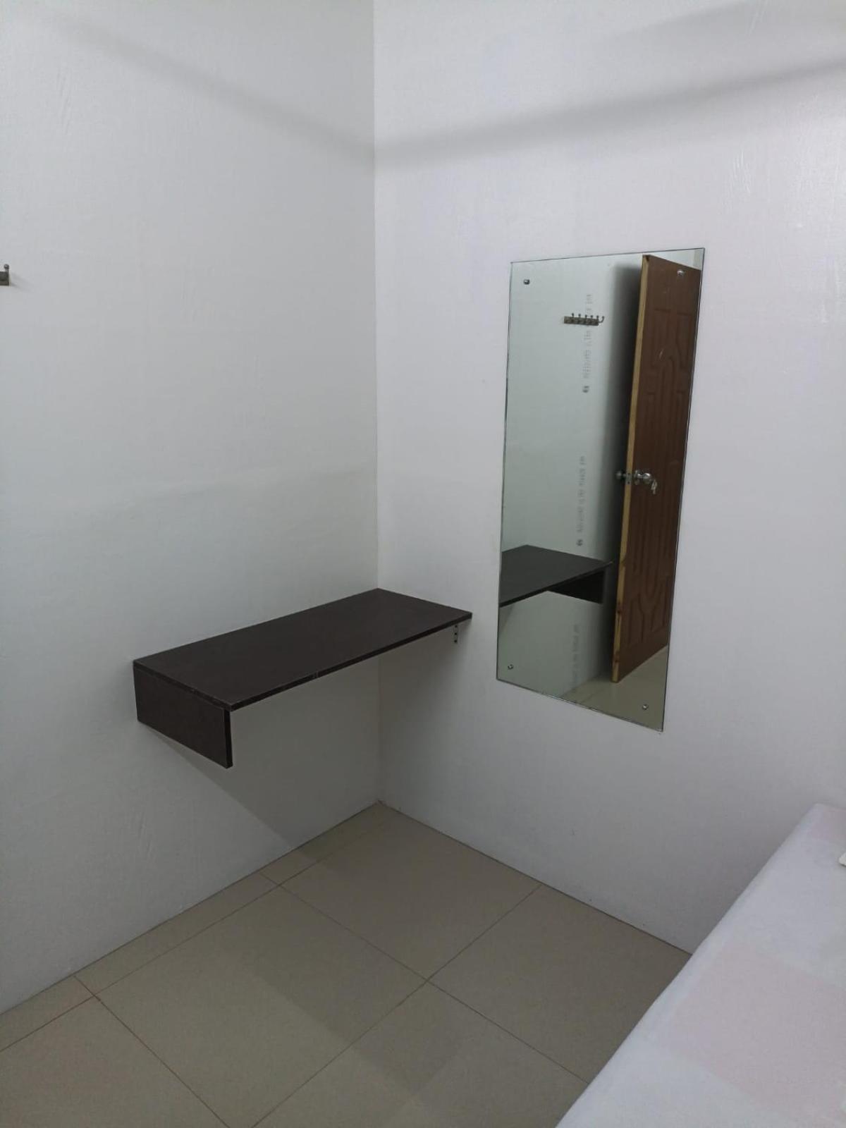 Majestic Inn Thiruvananthapuram Екстер'єр фото