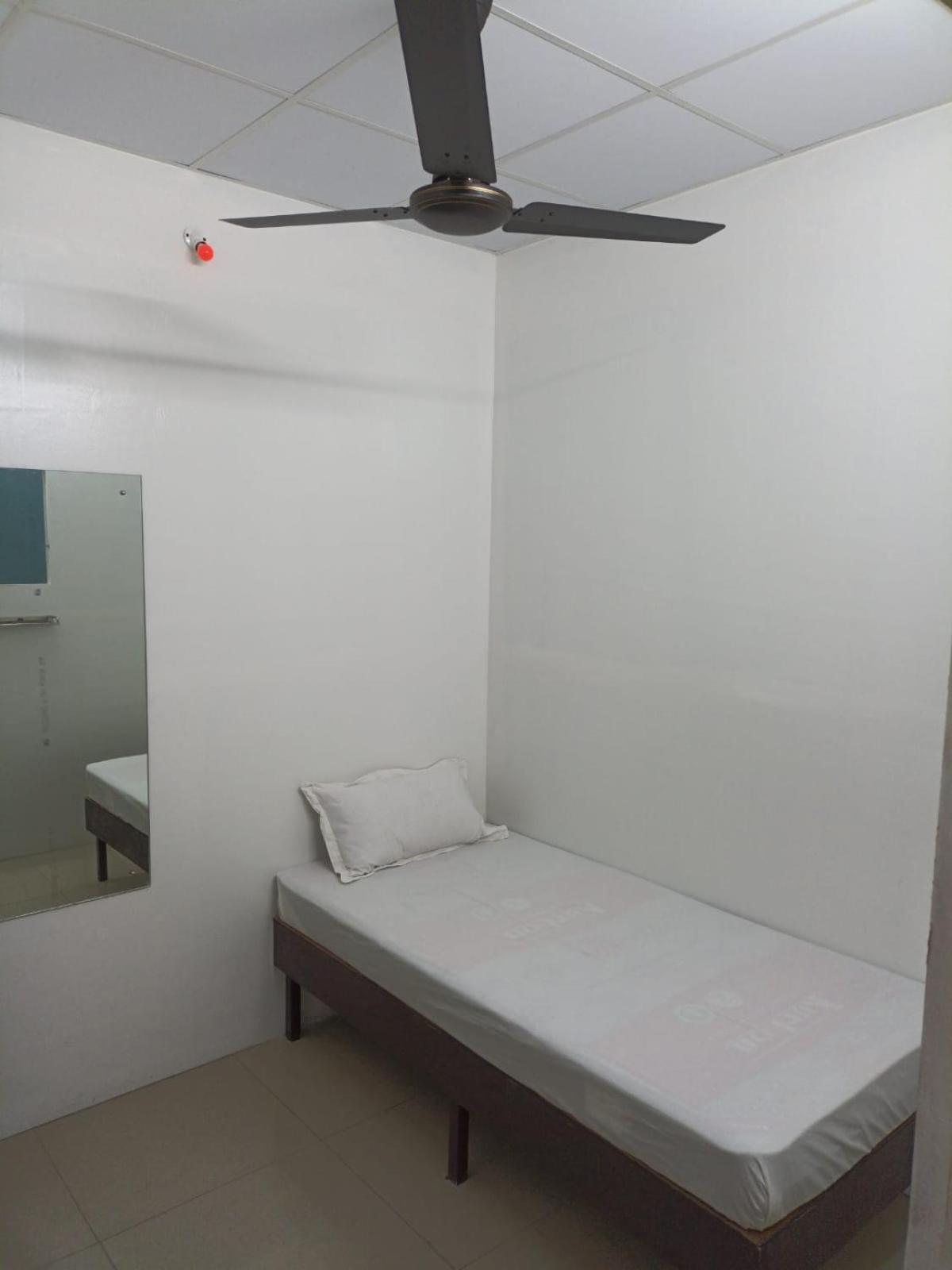 Majestic Inn Thiruvananthapuram Екстер'єр фото